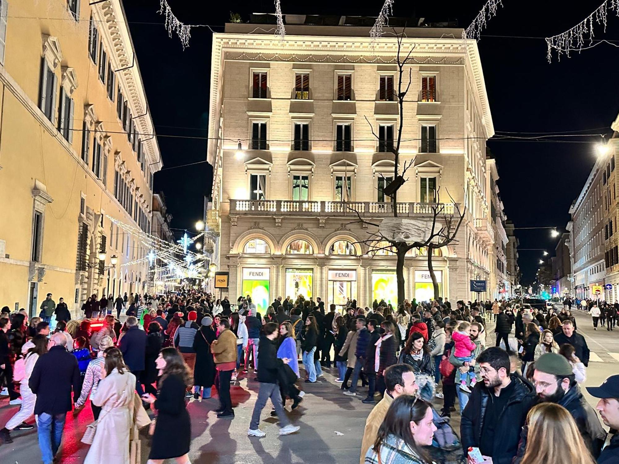 Happy Trastevere In Rome Exterior photo